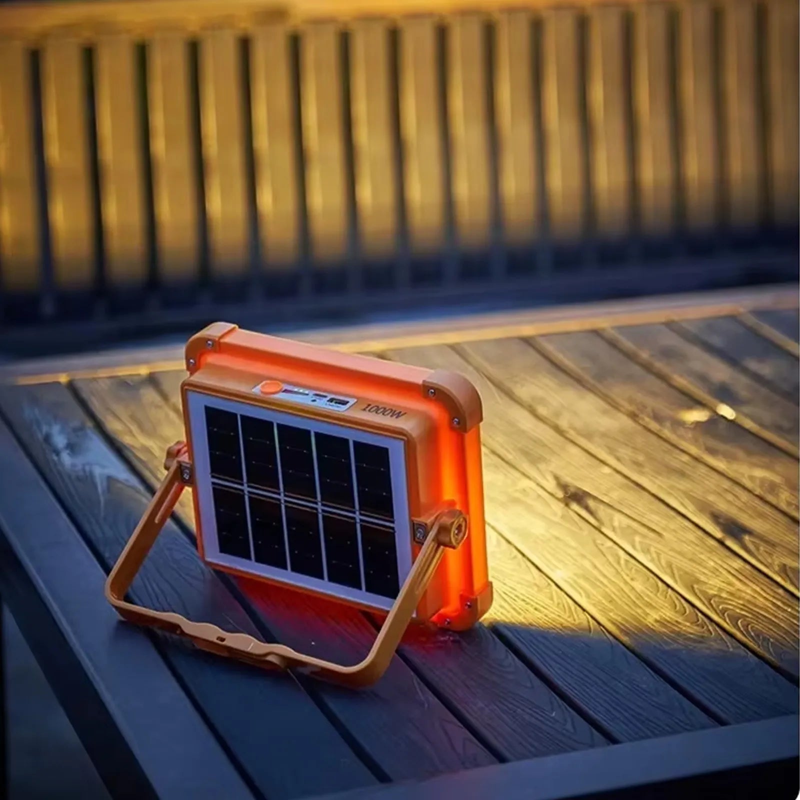 Faro LED Portatile Ricaricabile con Manico – Tekone FR4327