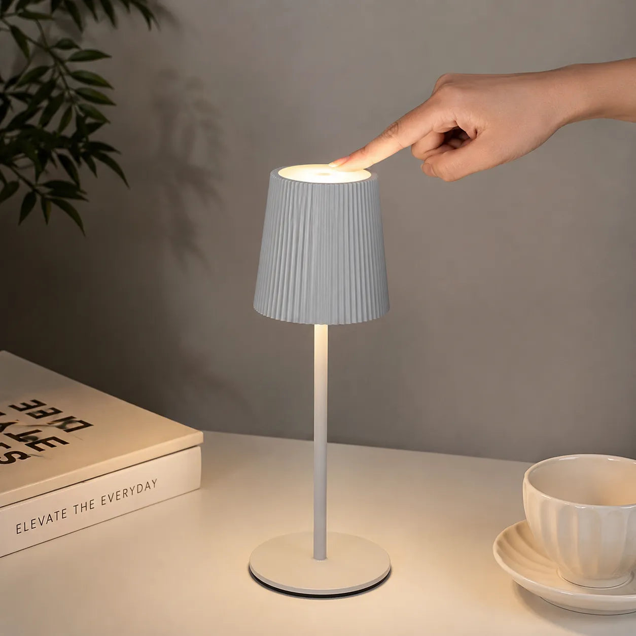 Tekone Lampada da Tavolo LED Ricaricabile Touch USB-C 3 Colori